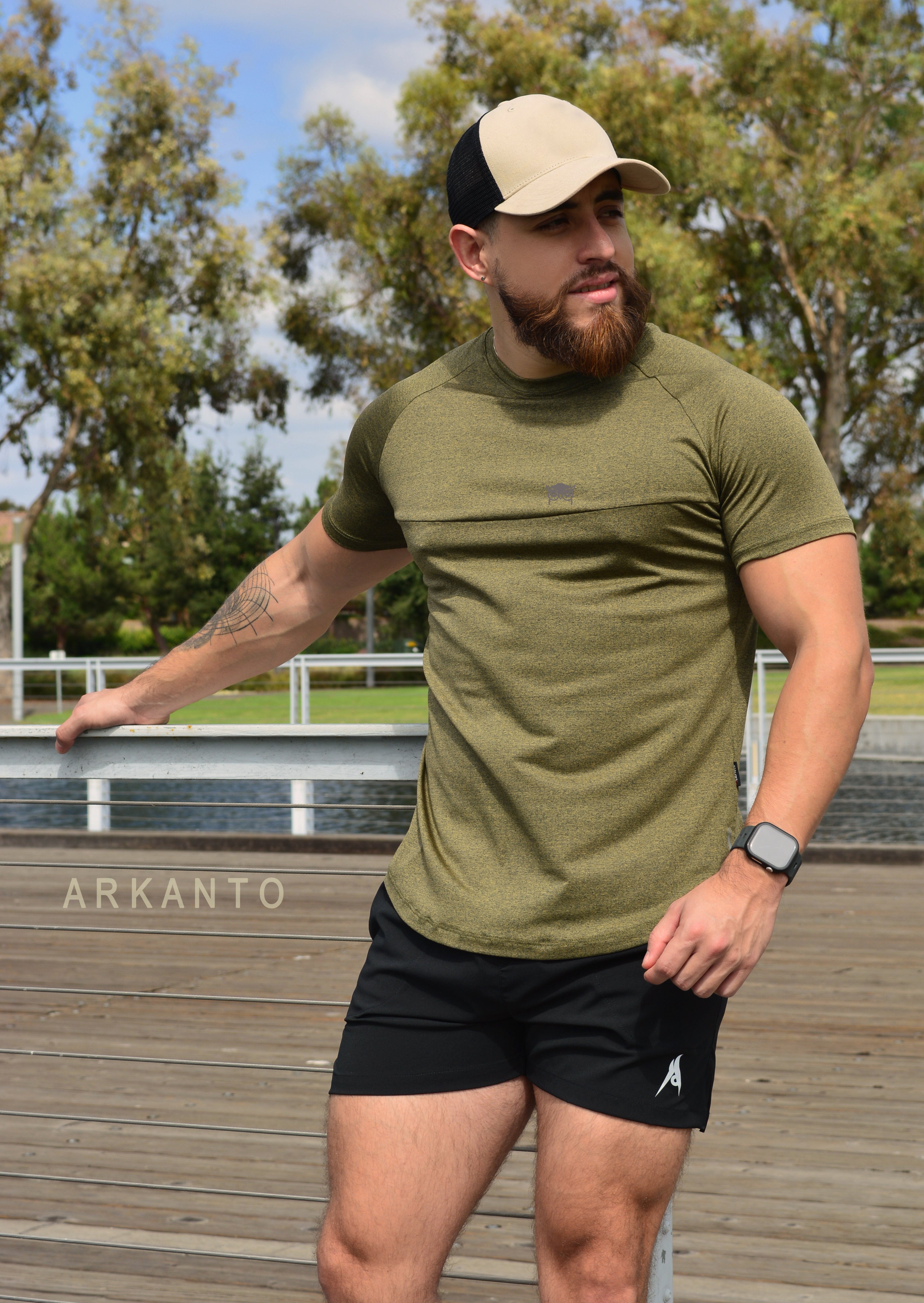 Pantaloneta Deportiva 5'' Unicolor NEGRO