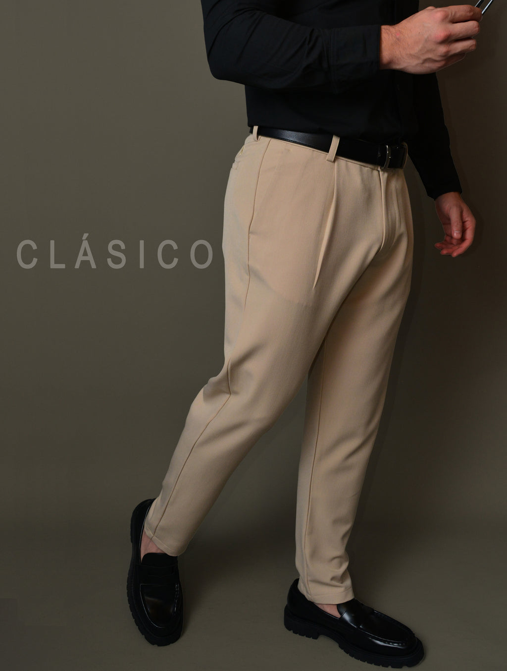 Pantalon Clasico a Pliegues ARENA