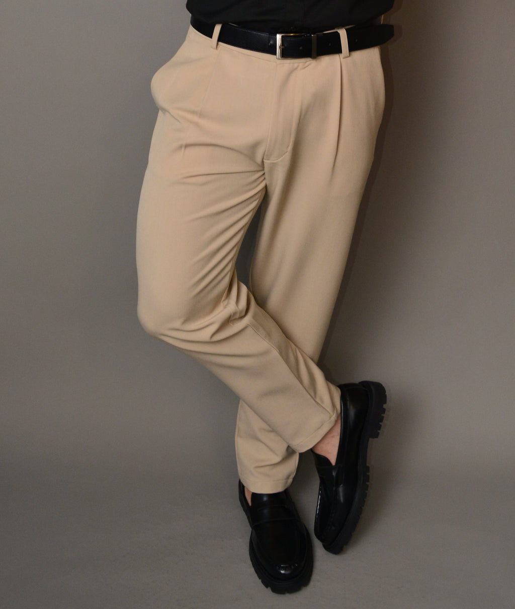 Pantalon Clasico a Pliegues ARENA